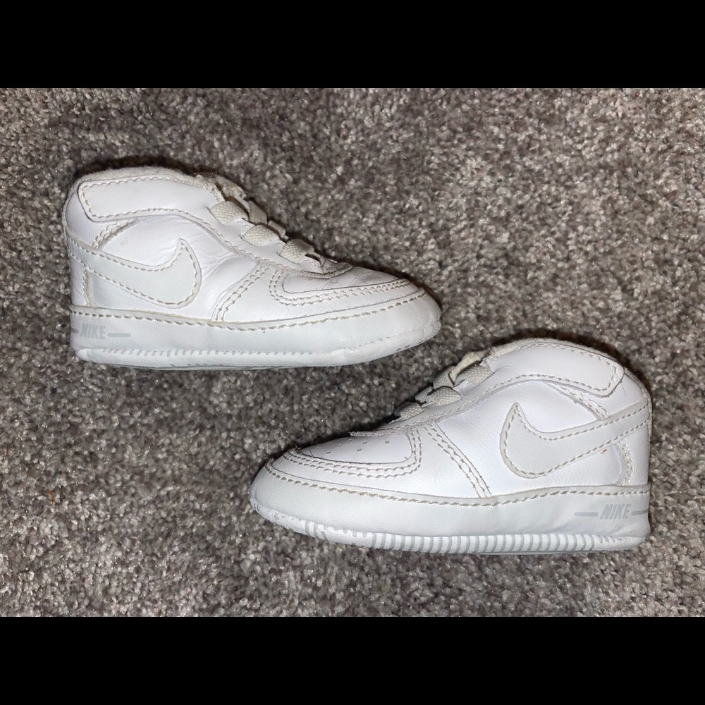 Nike Air Force 1 baby crib shoe/bootie size 3